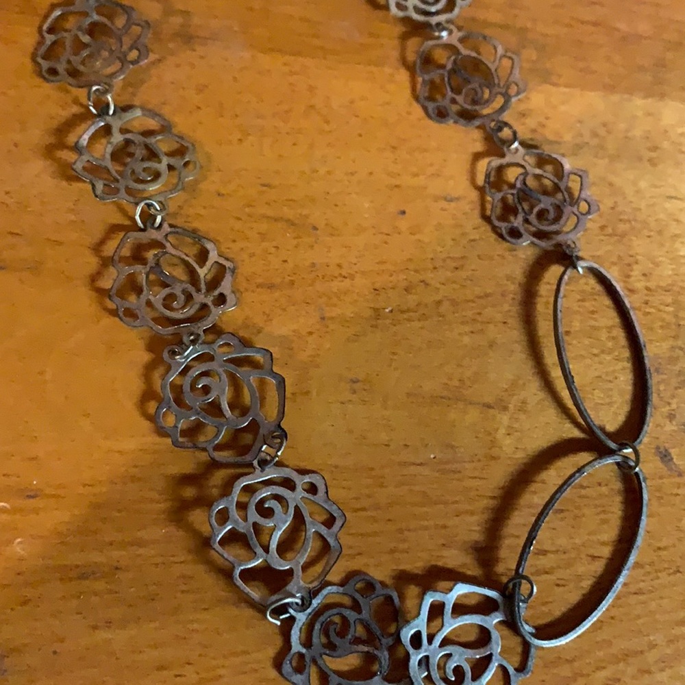 5/25 | 17” Rose Flower Necklace